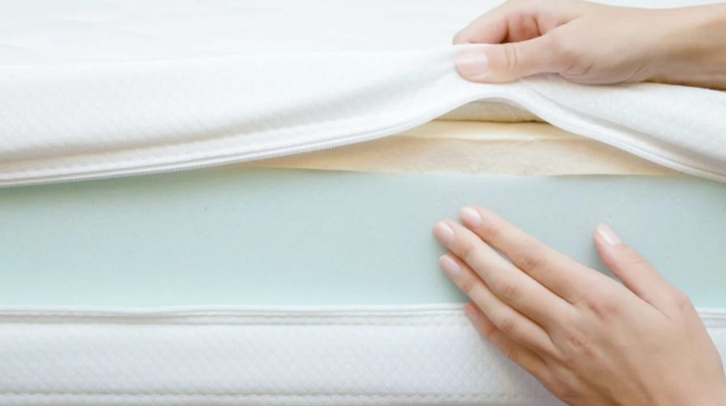 Dress your mattress with a fitted sheet