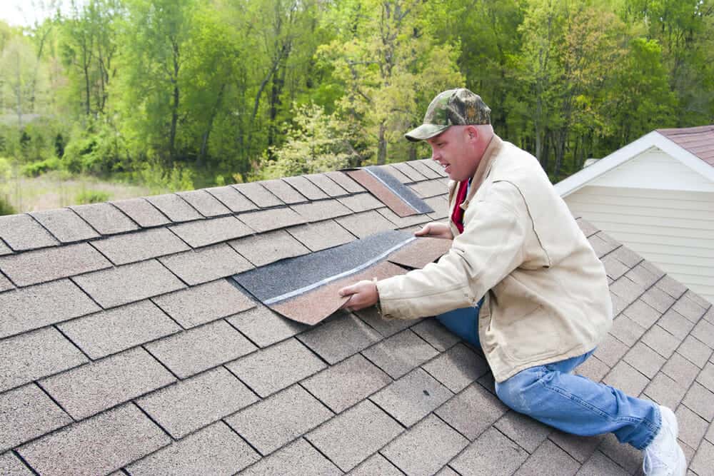 How to Temporarily Repair Shingles